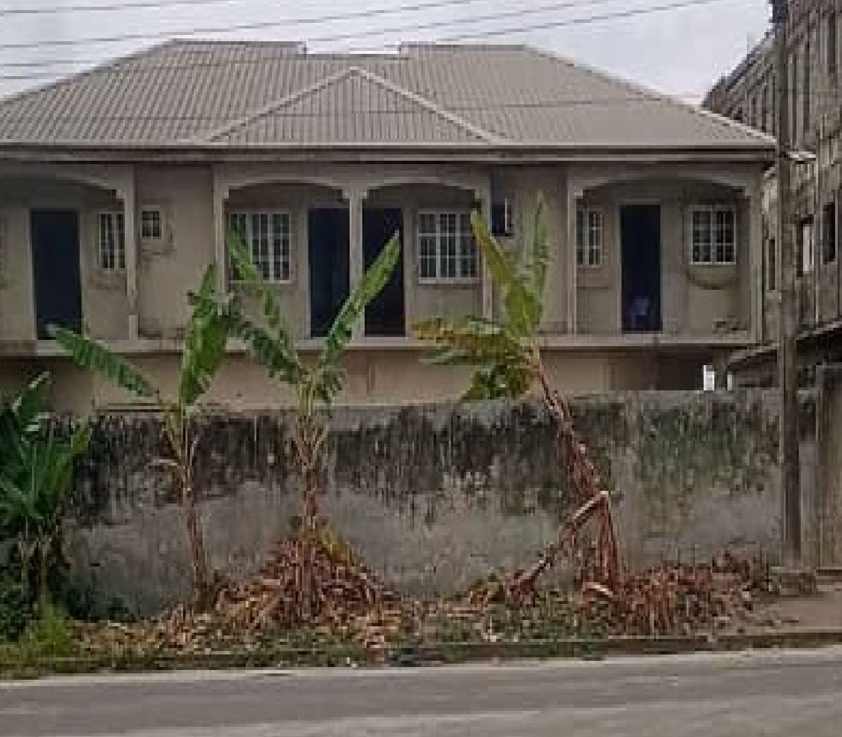 2 Wings of 5 Bedroom Semi Detached